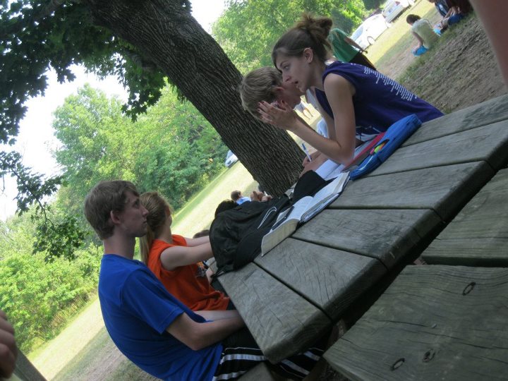 Youth Classes Wellandport church of Christ